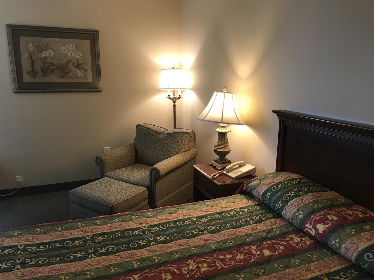 Lititz Inn And Suites Buitenkant foto